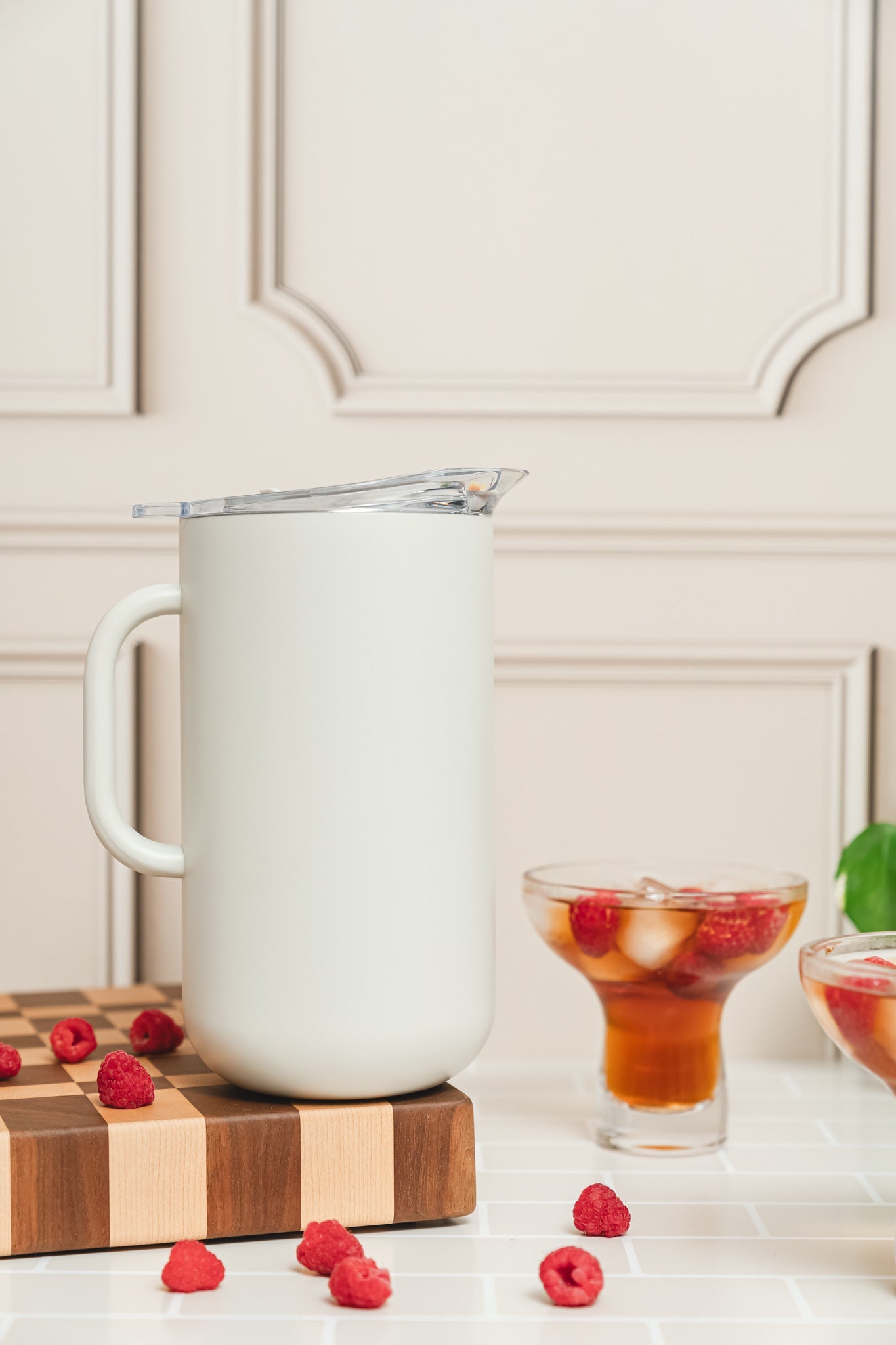 Vacuum-Insulated Stainless Steel Pitcher (2L)