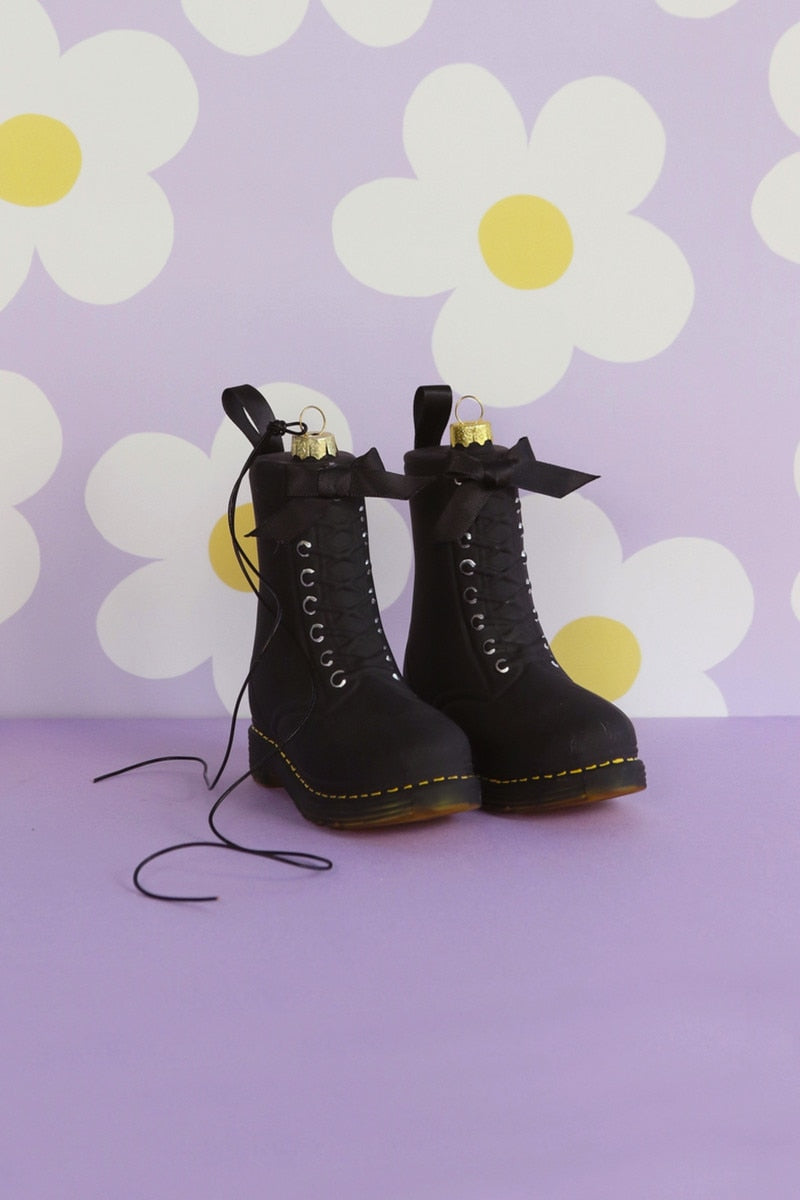 BOOT ORNAMENT