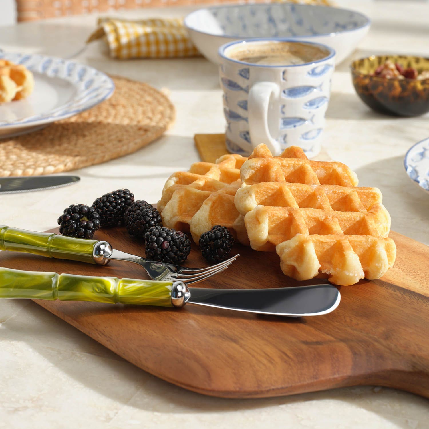 Lulu Olive Green Bamboo Cheese Knives