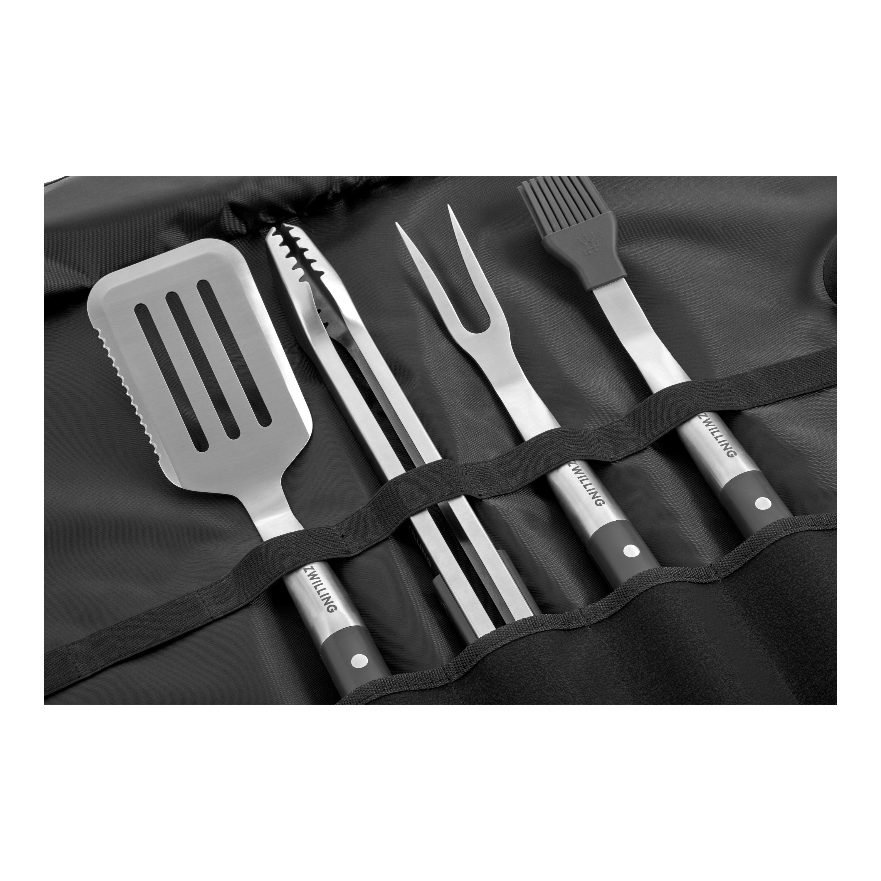 BBQ + 5pc Grill Tool Set