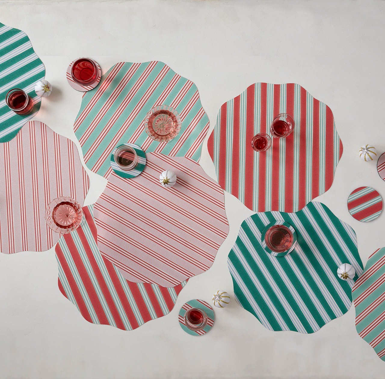 Pink Festive Stripe Scallop Placemats - Set of 6