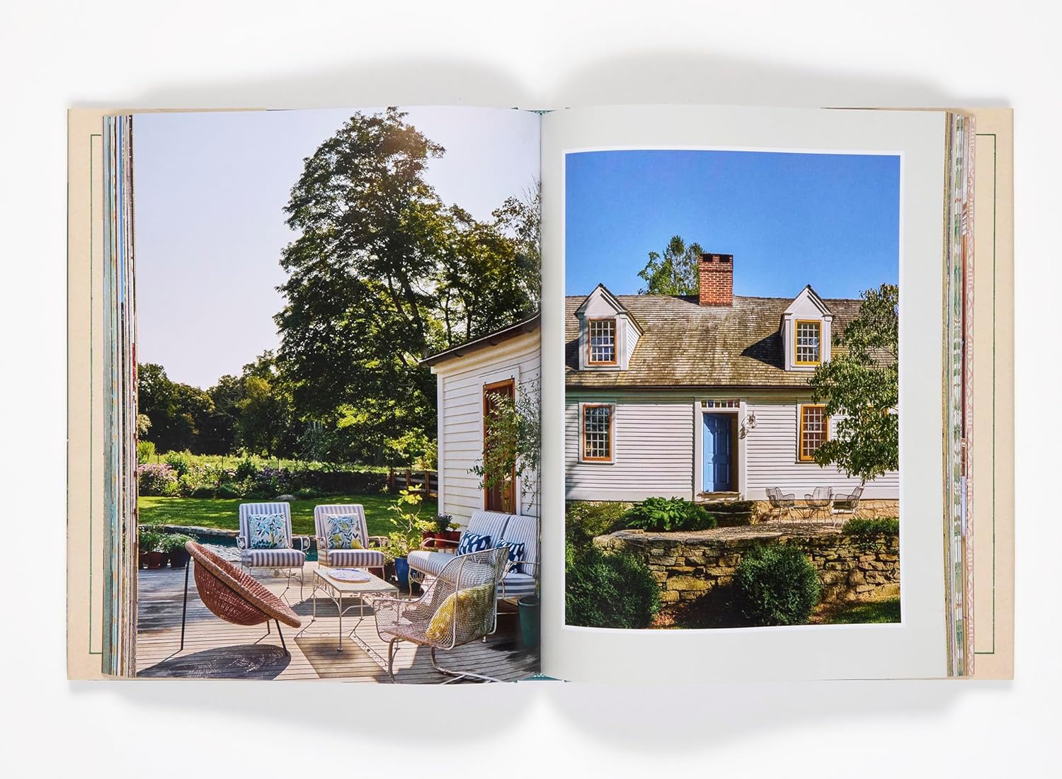 The Summer House: Lakeside Cottages, Seaside Retreats, and Country Idyll