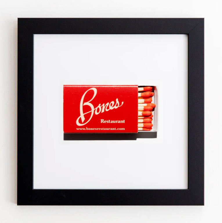 Bones Restaurant
Black Frame