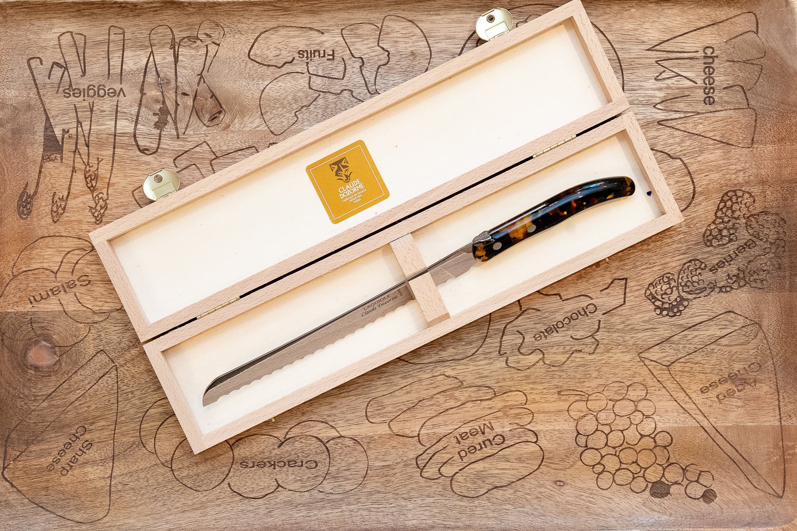 Berlingot Bread Knife - Flake Handle