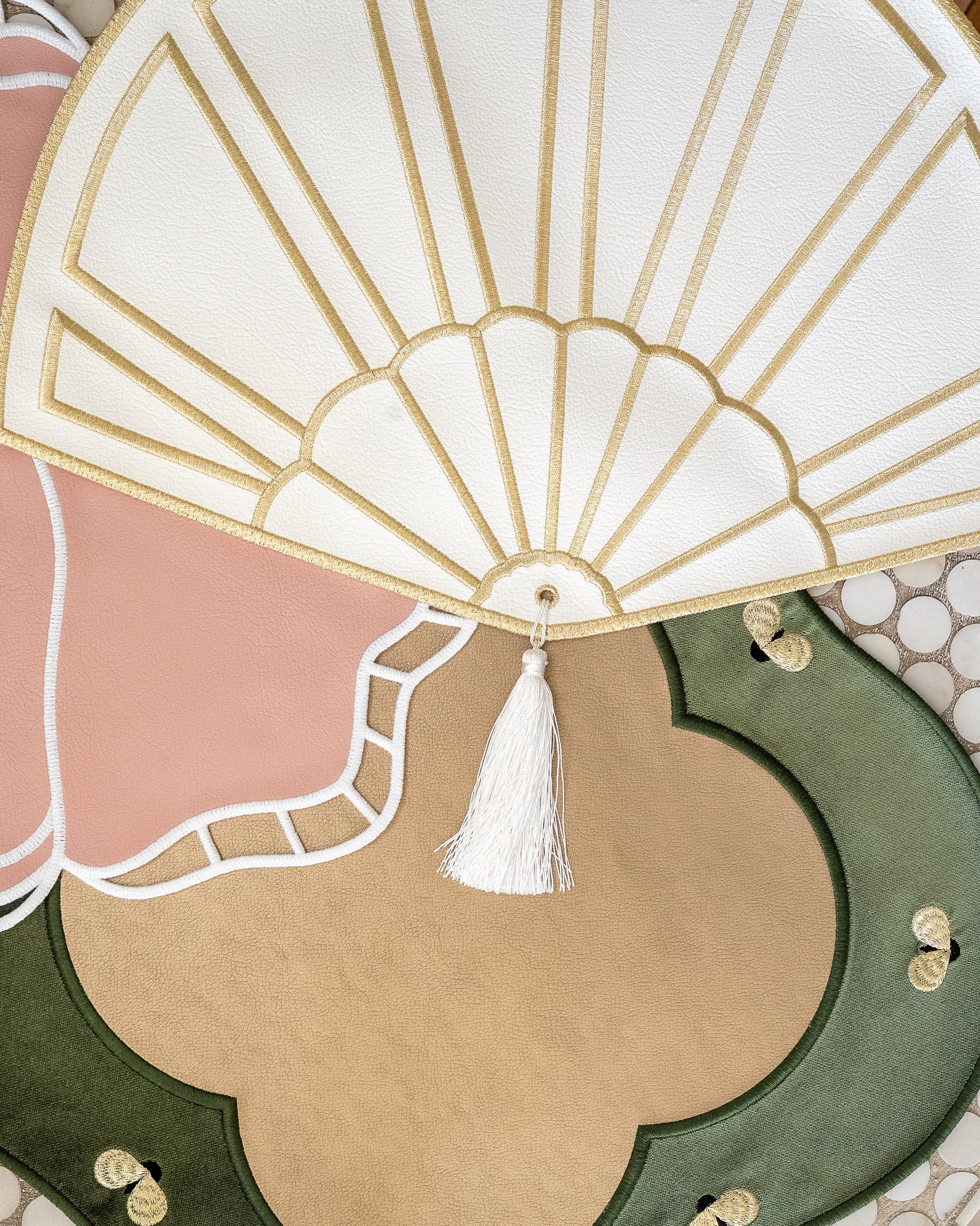 White/Gold Orangery Faux Leather Placemat - Set of 6
