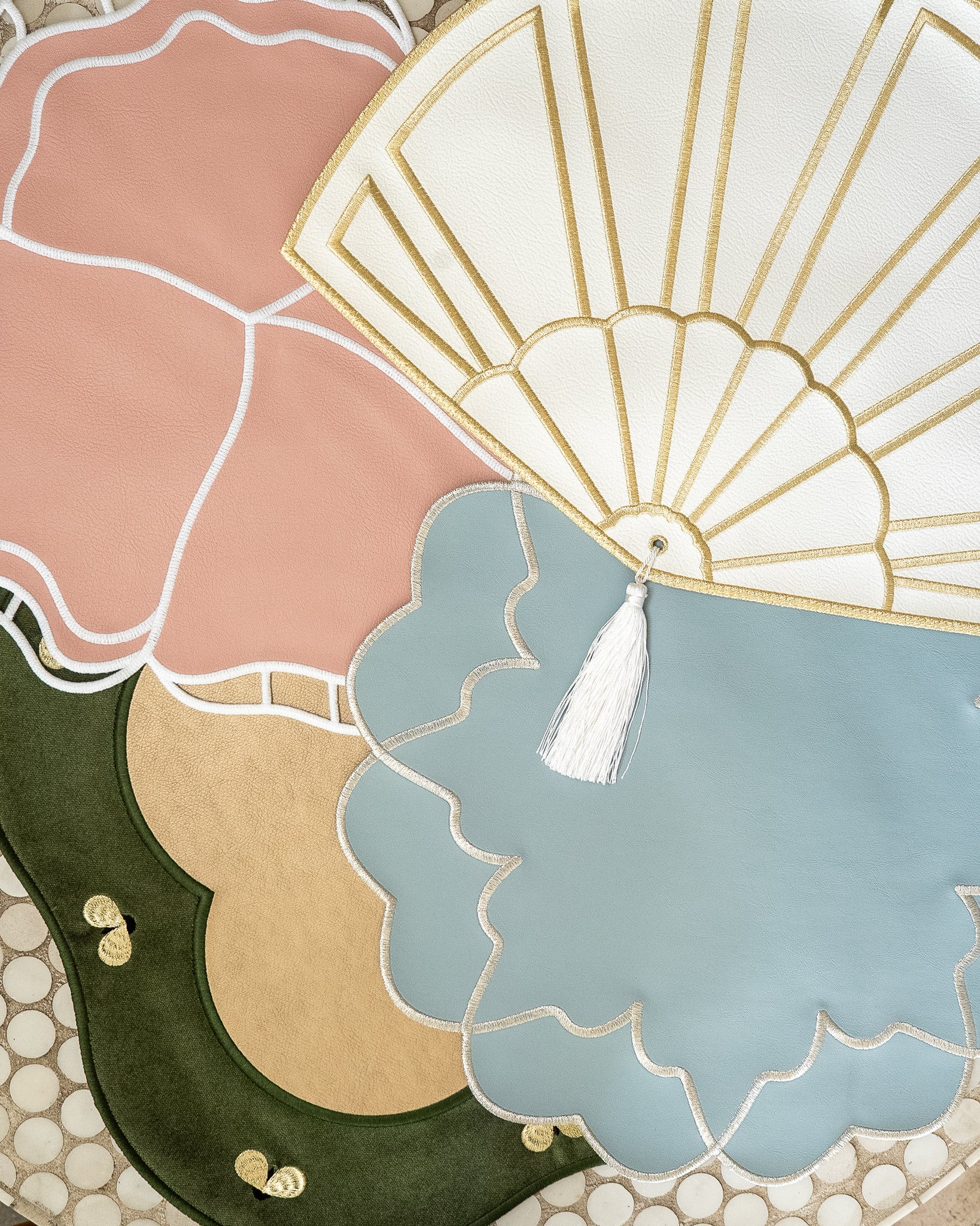 White/Gold Orangery Faux Leather Placemat - Set of 6