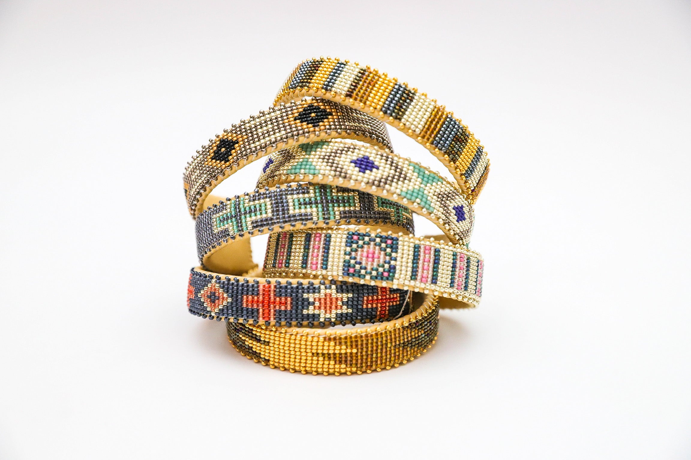 Etkie Harmony Glass Cuff - Small