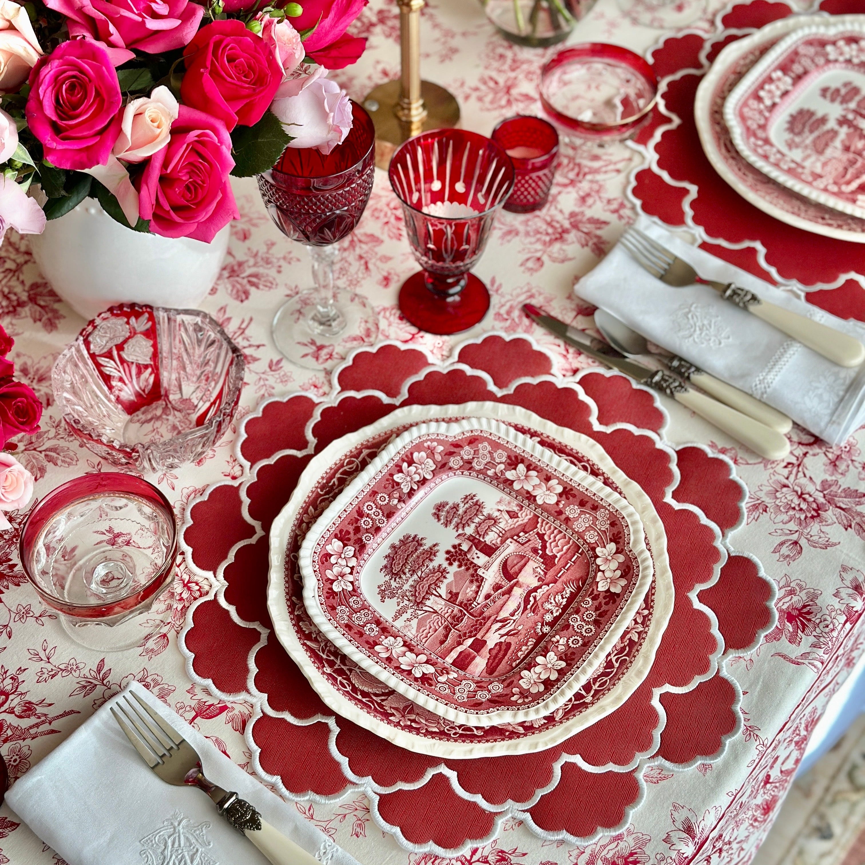 Red Scalloped Faux Leather Placemat