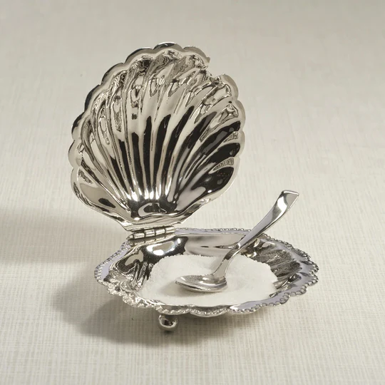 Cap Ferrat Fan Shell Lidded Bowl