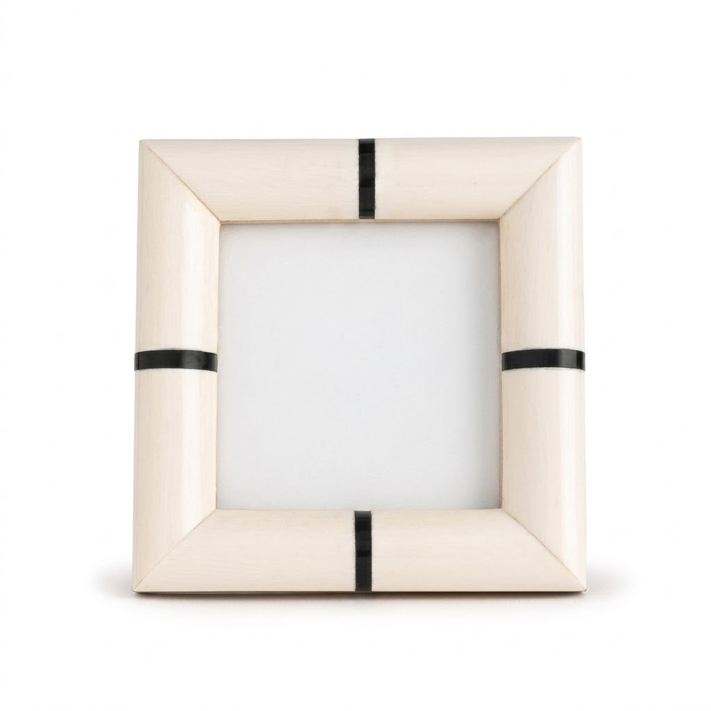 Bone White and Black Stripe Frame - 4x4