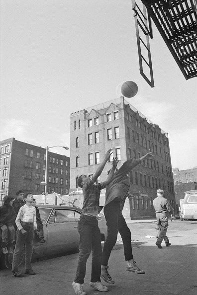Basketball - The Ultimate Book