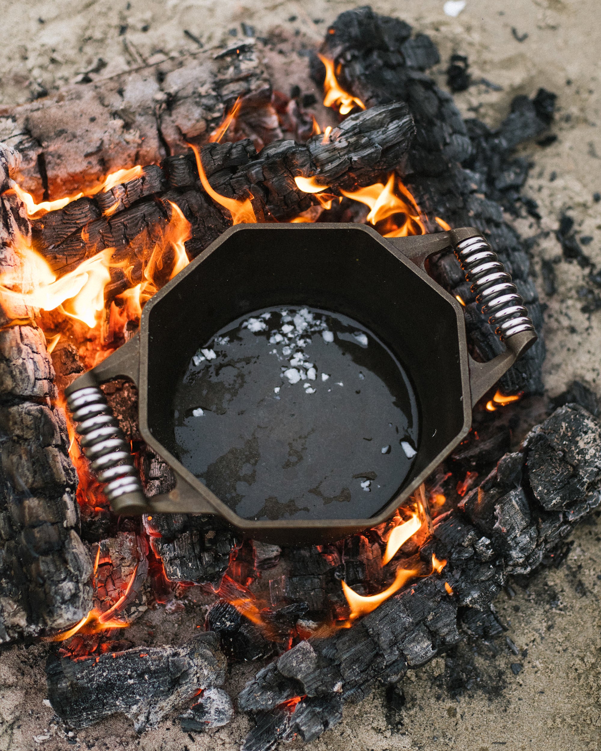 5-quart Cast Iron Dust Oven
