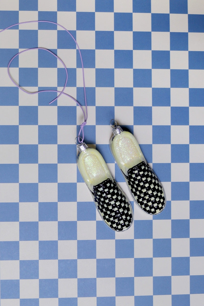 CHECKERED SHOE ORNAMENT