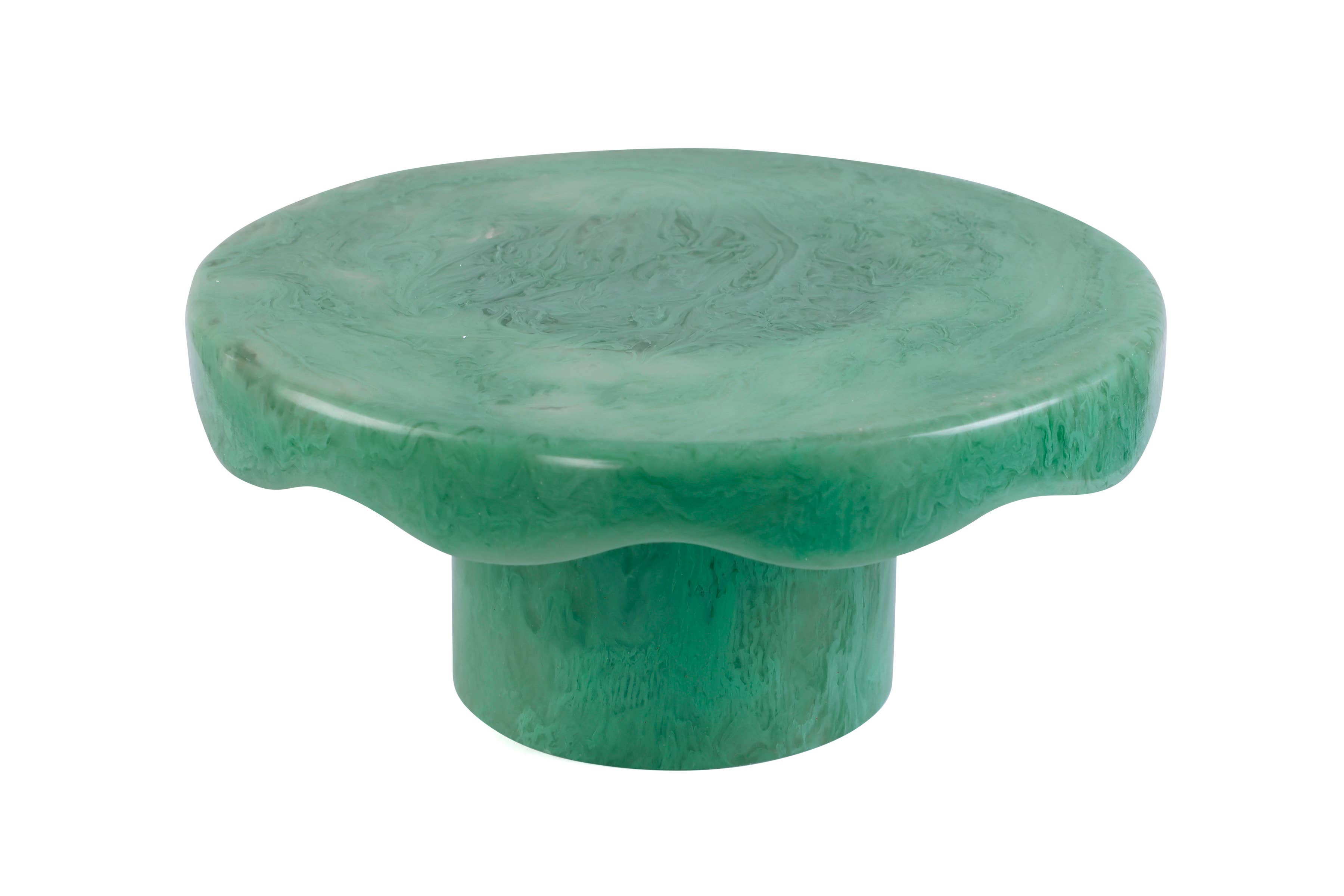 Scallop Resin Cake Stand