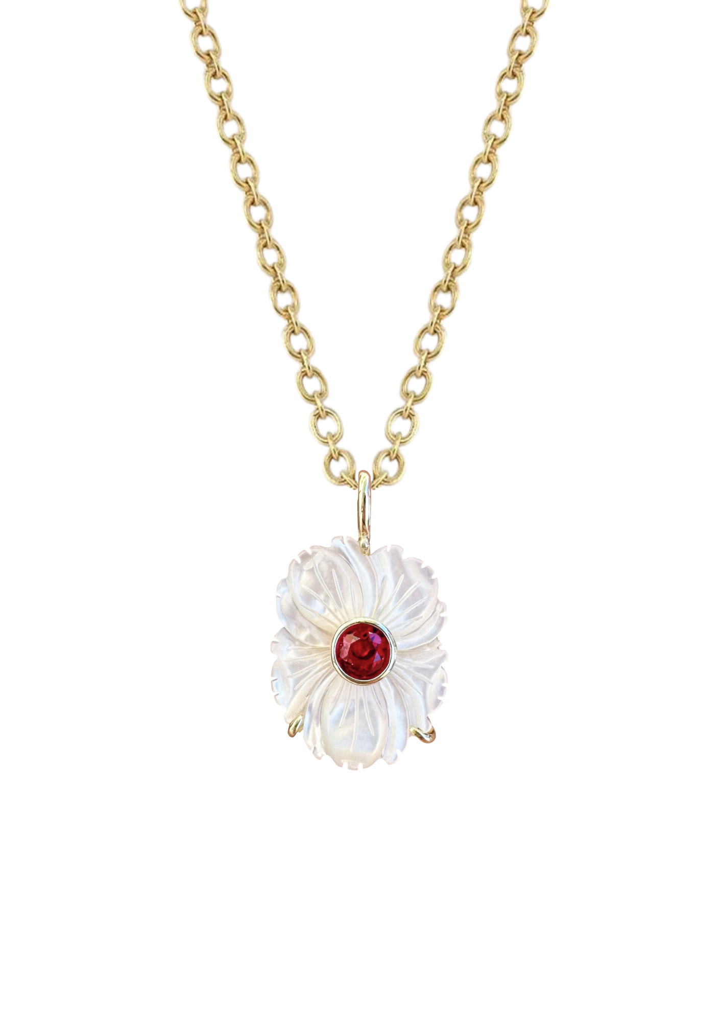 GOLD CHAIN WITH MOTHER OF PEARL JULY CHARM