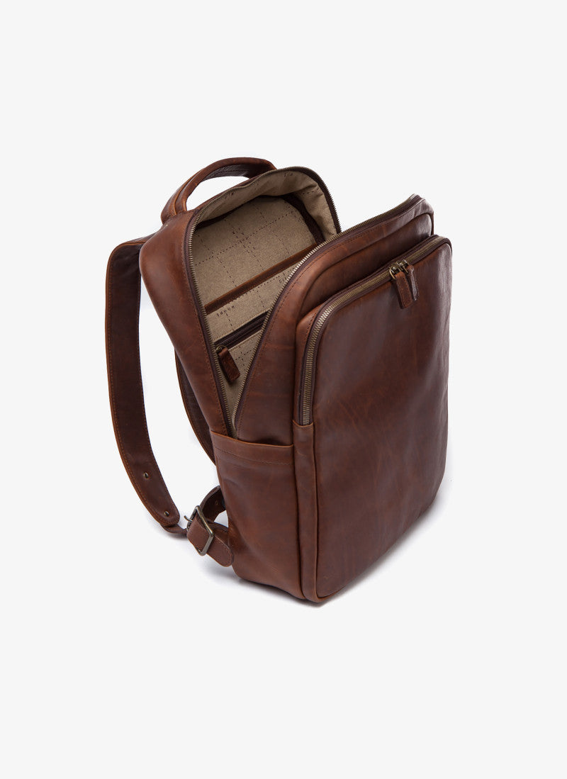 Mondo Quinn Backpack in Baldwin Oak