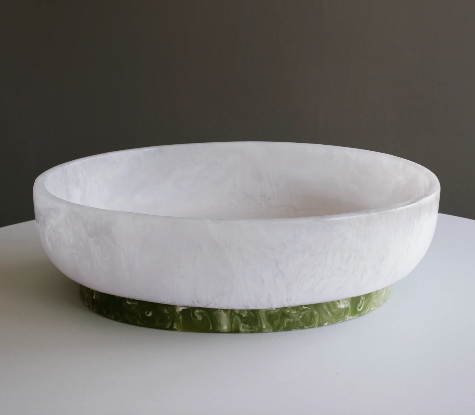 RESIN Rio Large Oval Bowl with Base (White and Green)