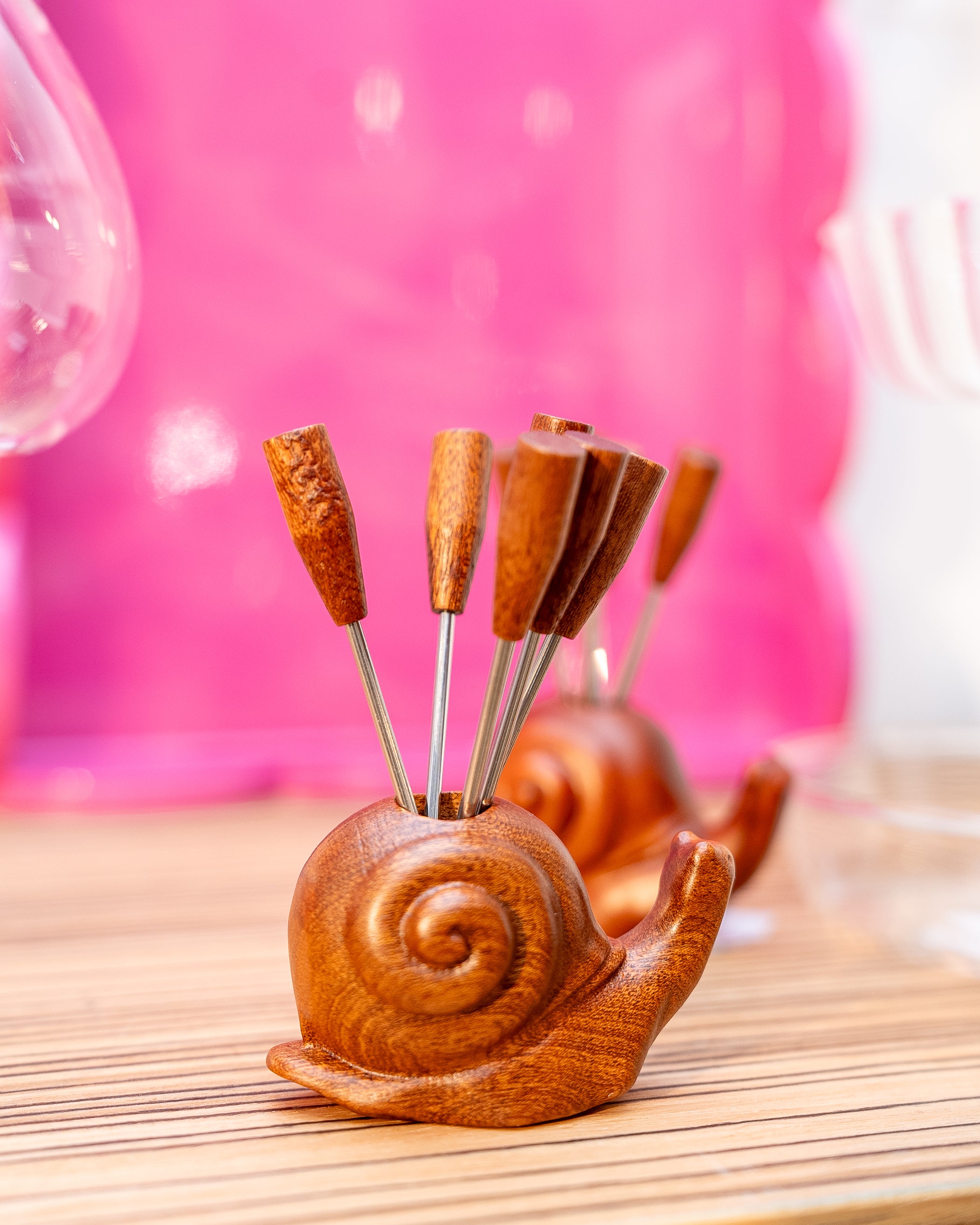 Snail Appetizer Pick Holder