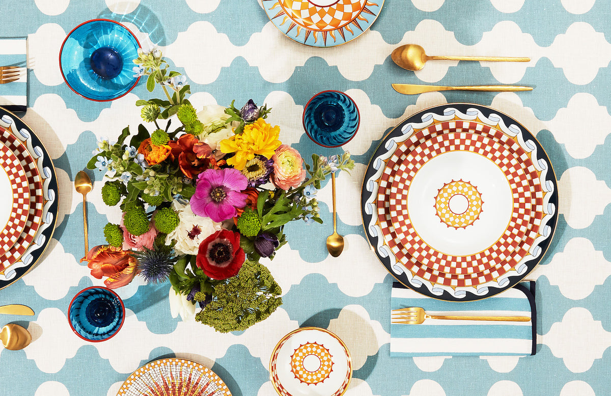 Table Energy: Entertaining with Italian Spirit