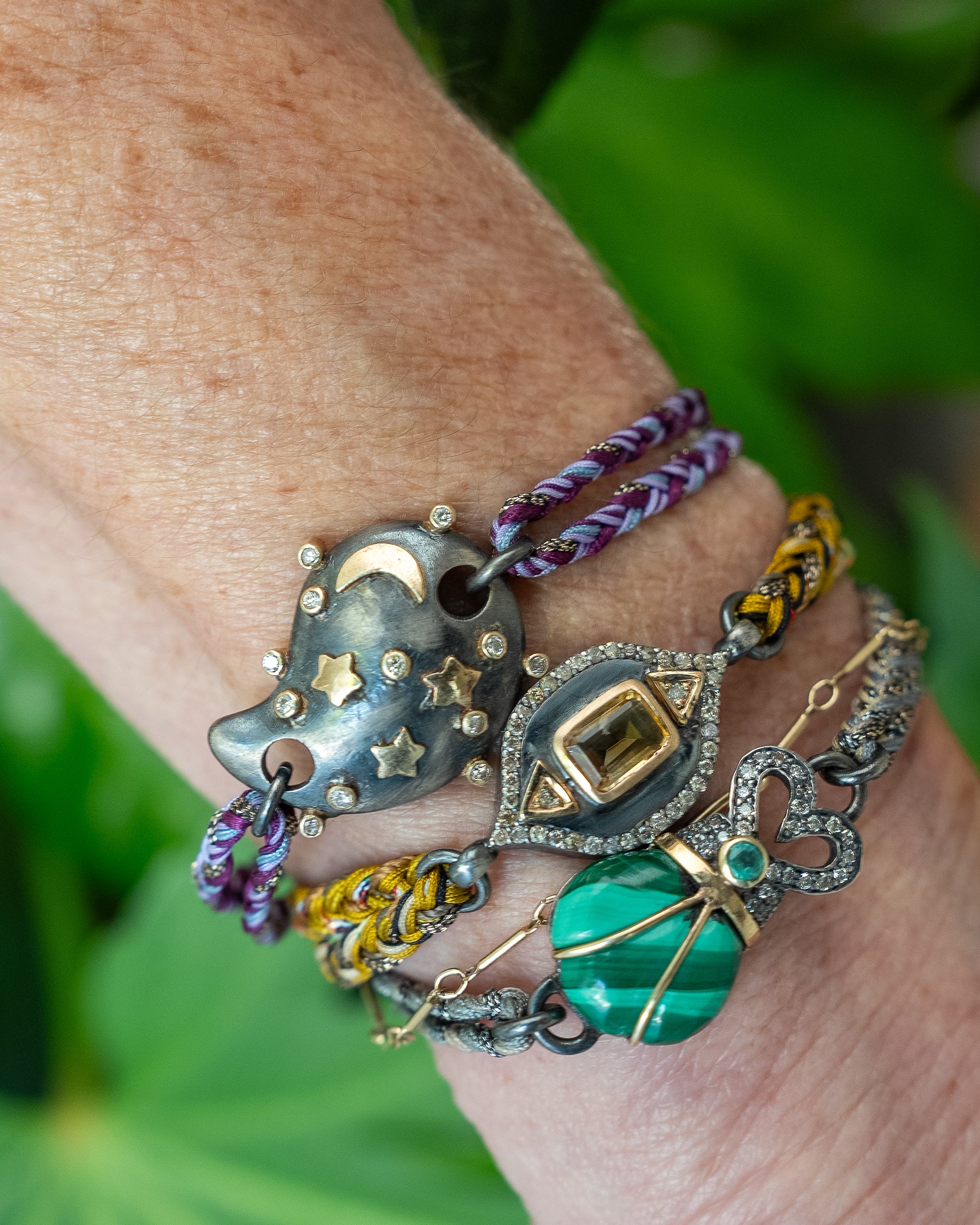 MALACHITE SCARAB BRACELET WITH EMERALD, DIAMONDS 10K GOLD AND STERLING