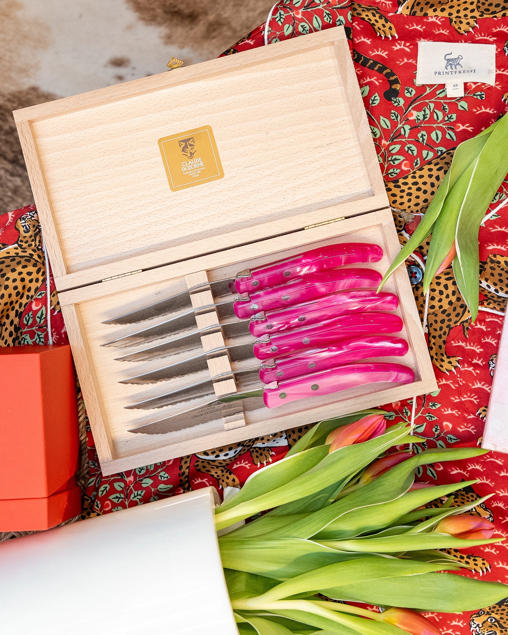 Box of 6 Pink Steak Knives