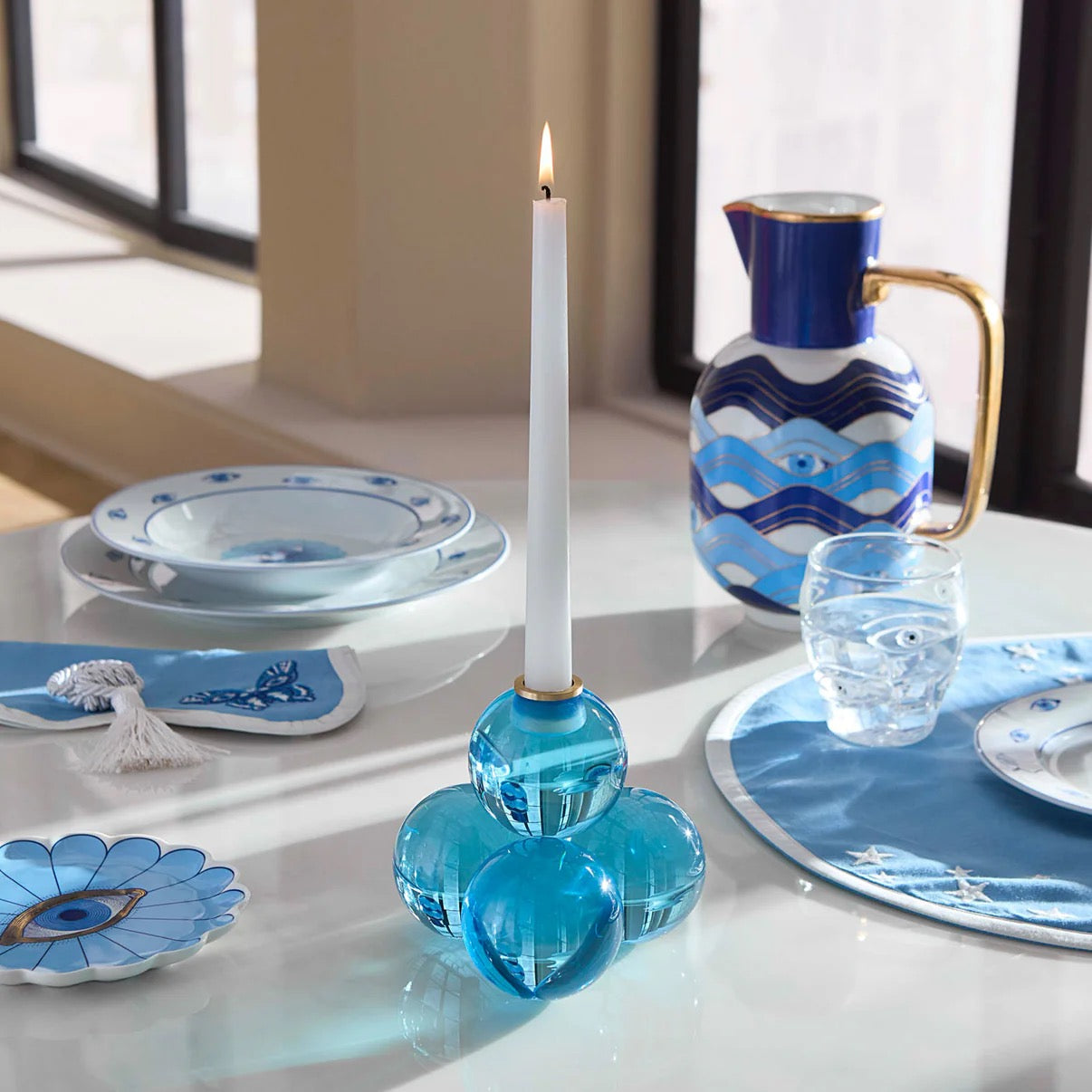 BLUE GLOBO CANDLE HOLDER