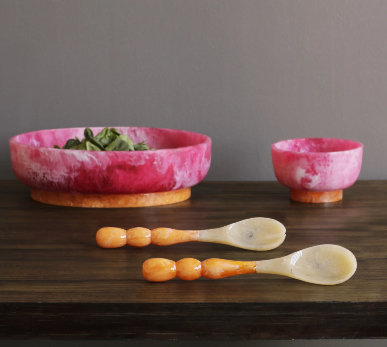 RESIN Rio Large Oval Bowl with Base (Pink and Orange)