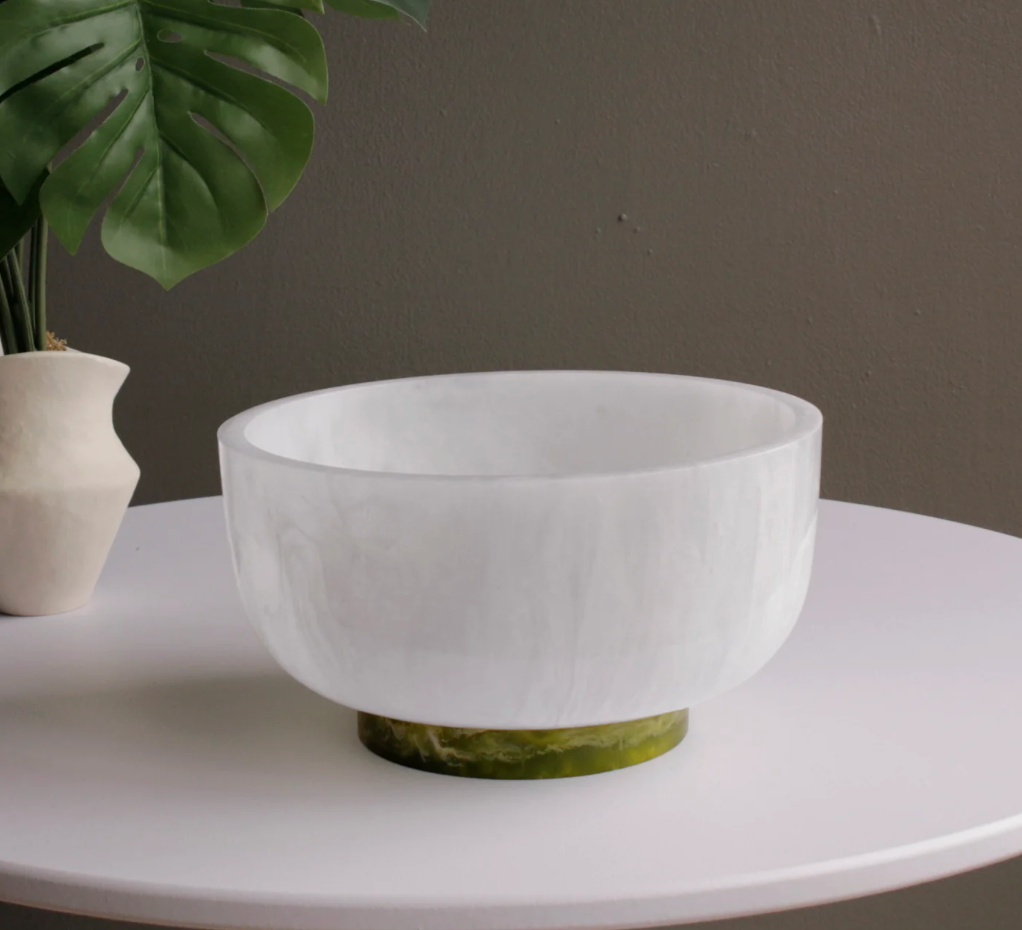 RESIN Rio Large Bowl with Base (White and Green)