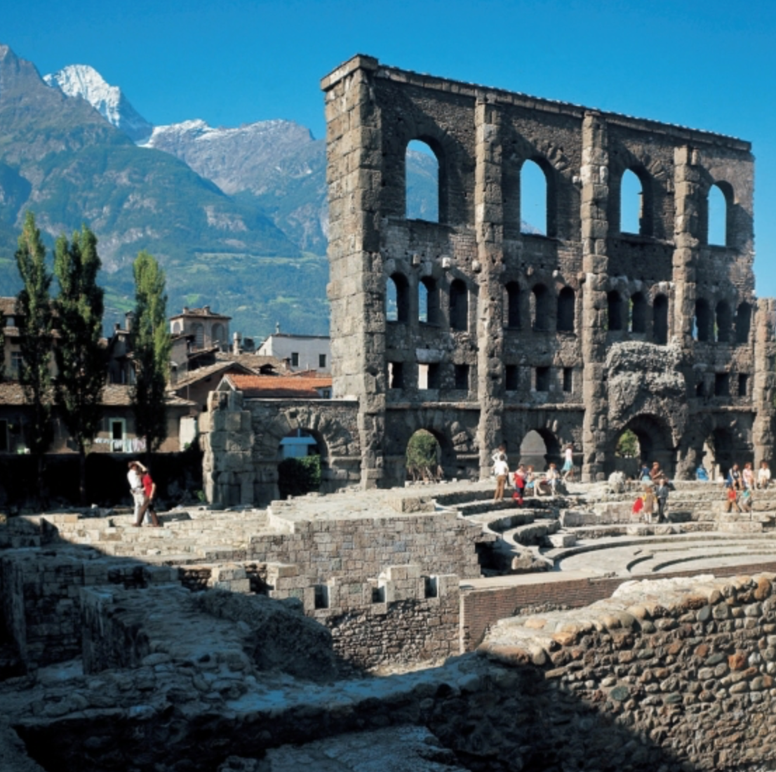 One Hundred and One Beautiful Small Towns in Italy