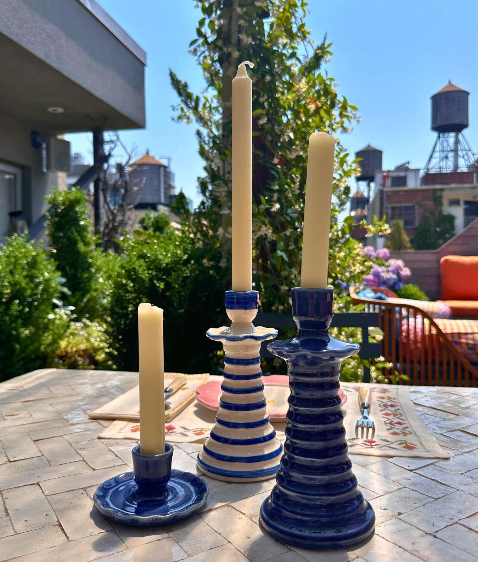Ruffle Candleholder Set, Azul