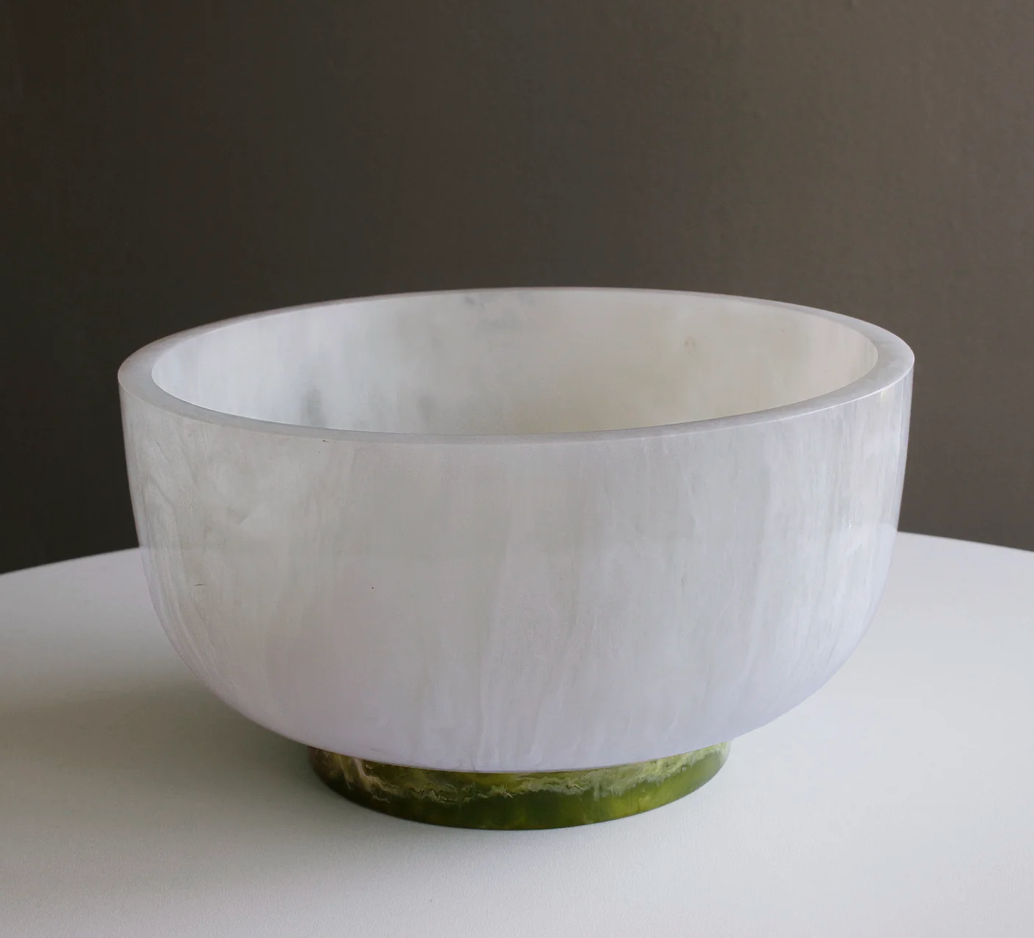 RESIN Rio Large Bowl with Base (White and Green)