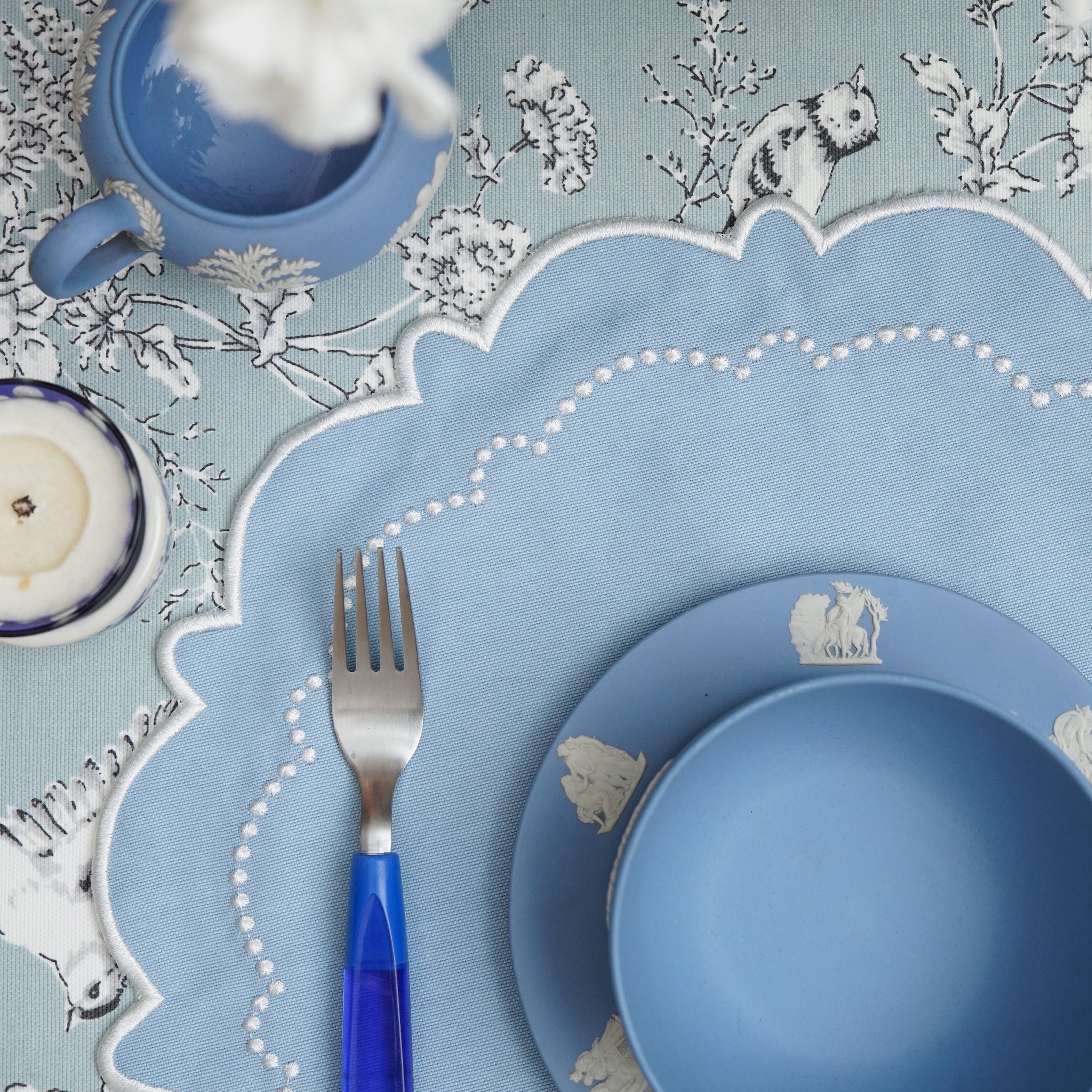 Harmony Blue Round Fabric Placemat