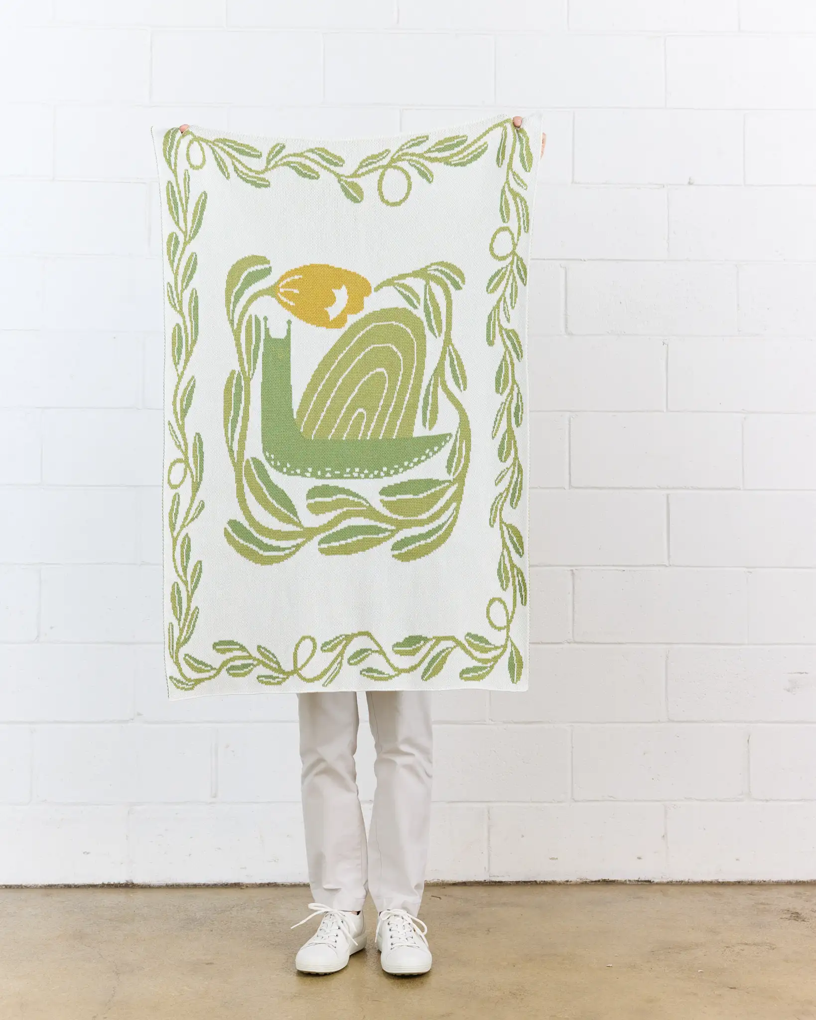 Snail Trail Knit Mini Blanket - Meadow