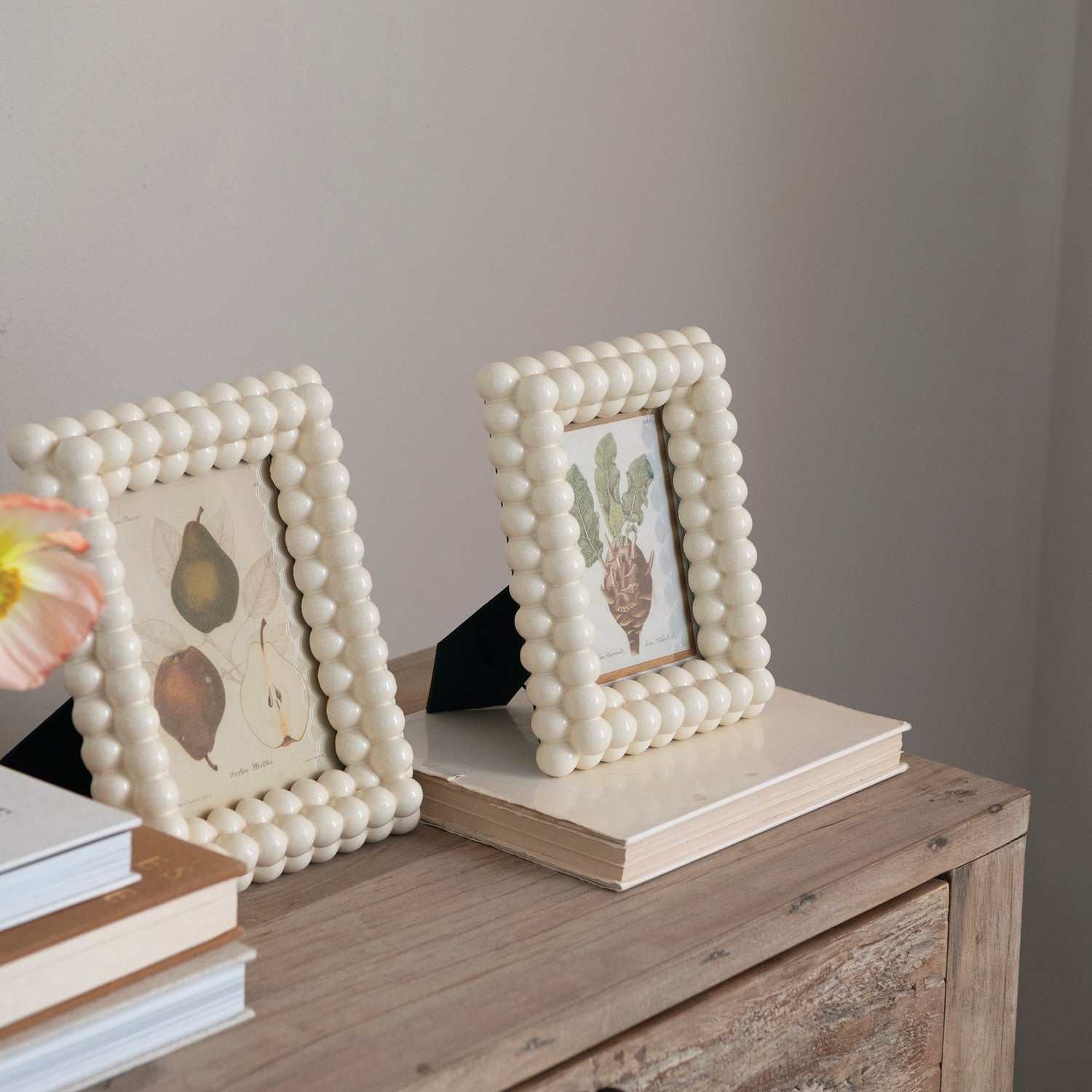 Resin & Glass Ball Photo Frame - 5 x 7