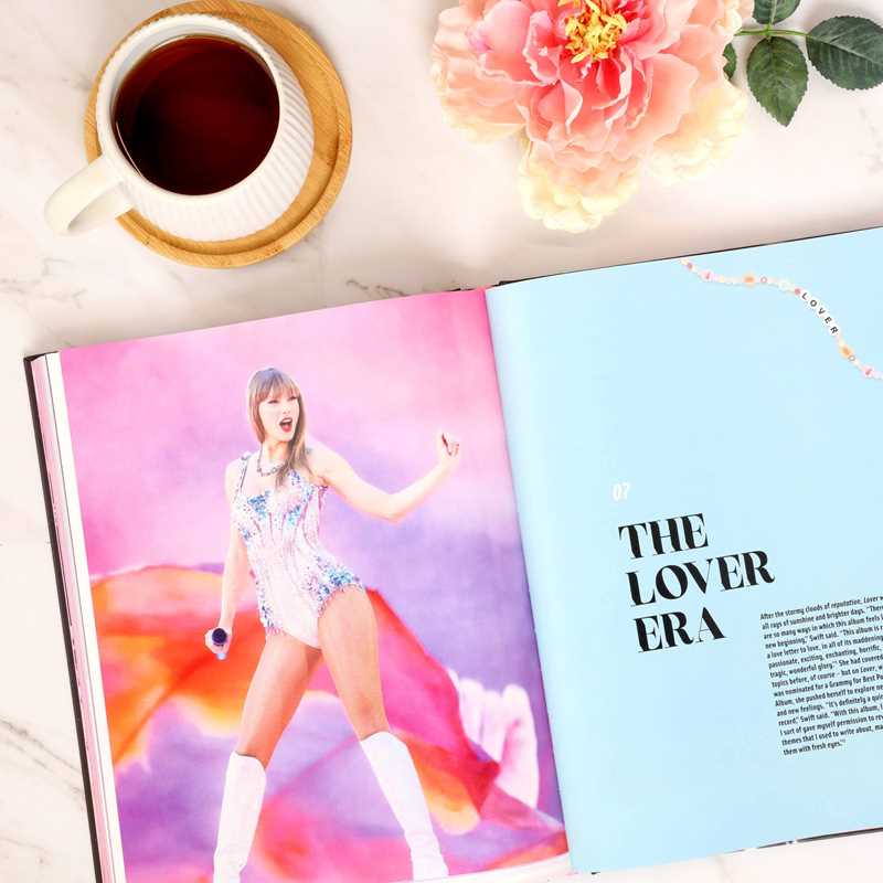 Taylor Swift: the Stories Behind the Songs