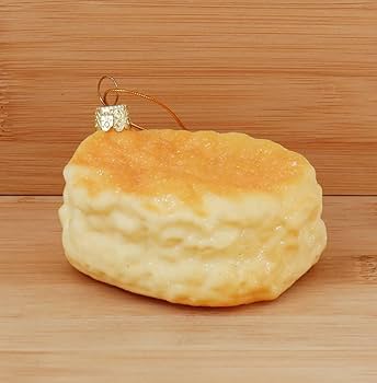 Buttermilk Buiscut Ornament