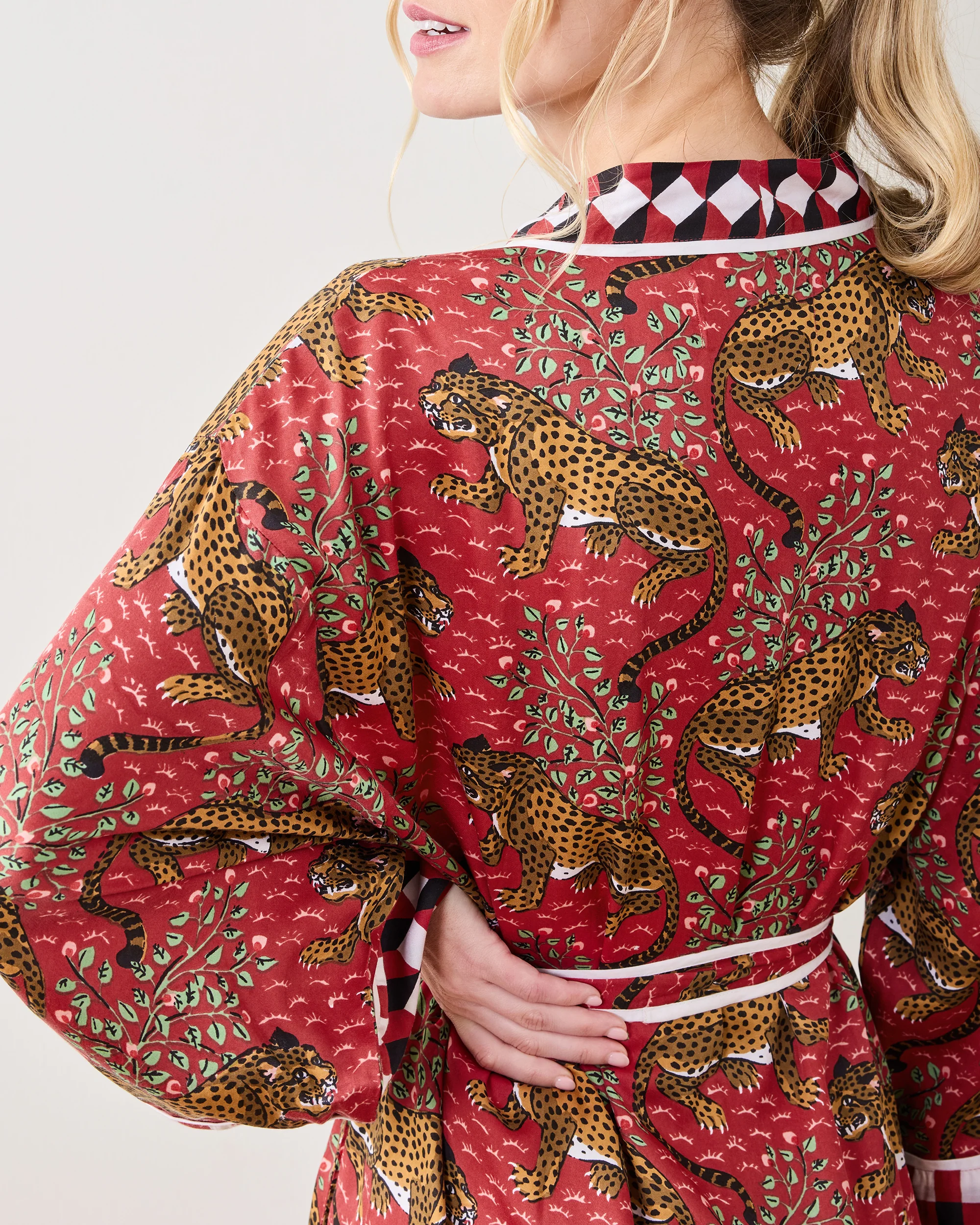 Bagheera Eco Satin Robe