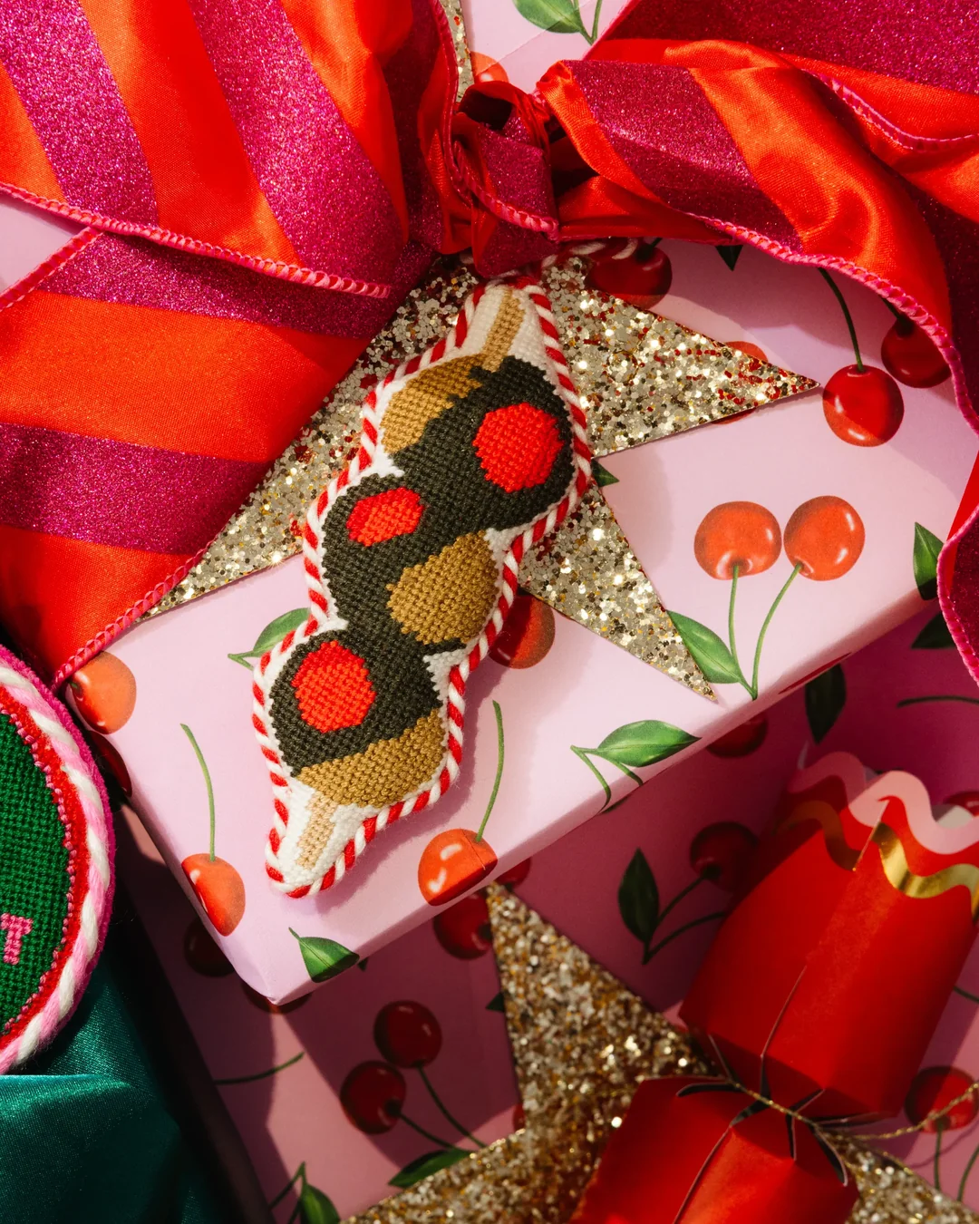Olives Needlepoint Icon Ornament